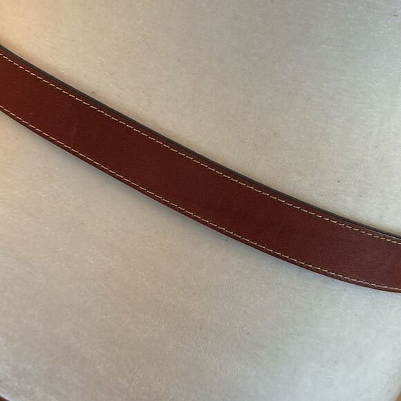 Vintage Jordache Leather Belt - Picture 3 of 10